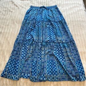 Blue patterned maxi skirt